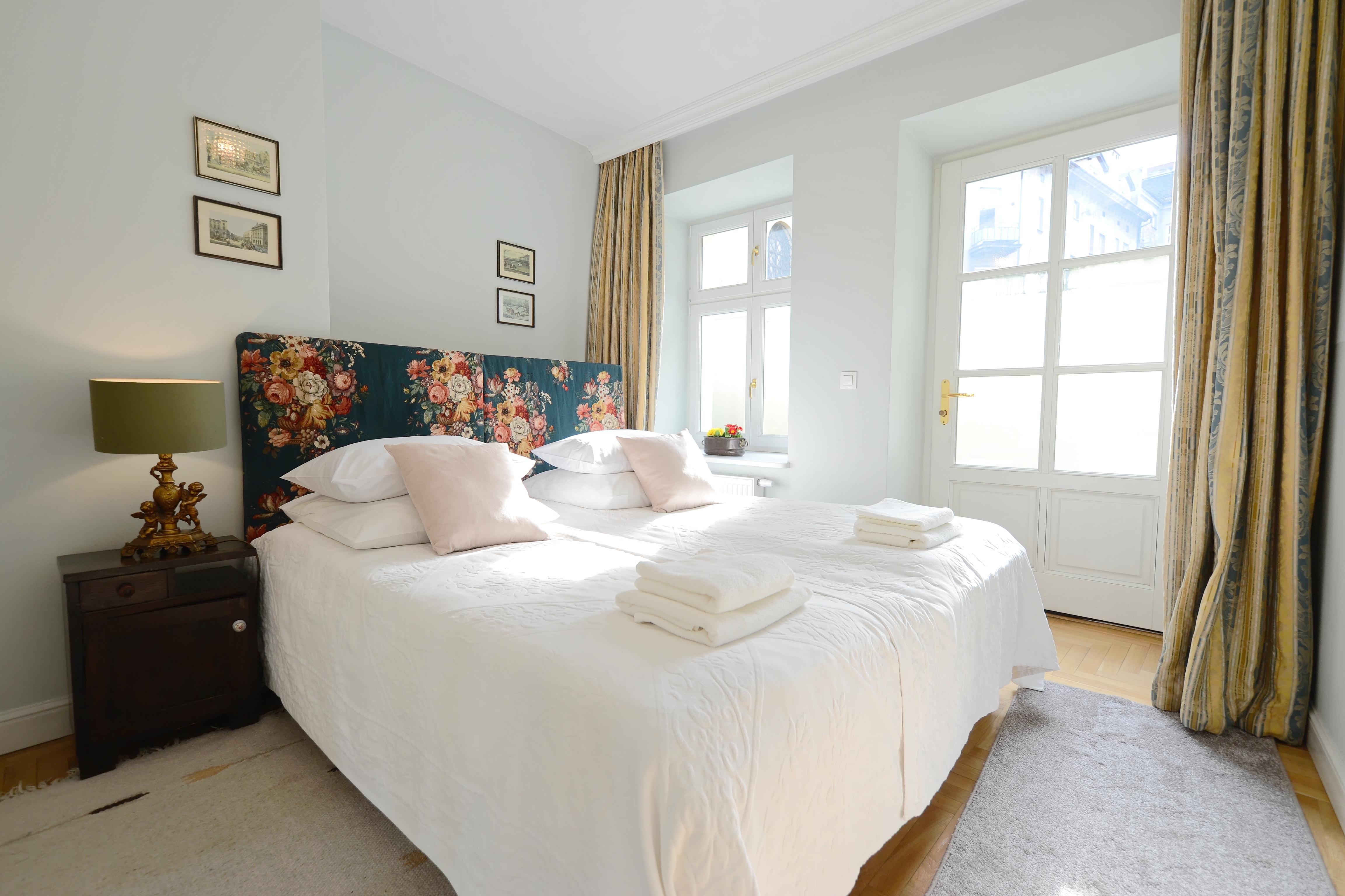 Crystal Suites Chez Helena Cracovia Exterior foto