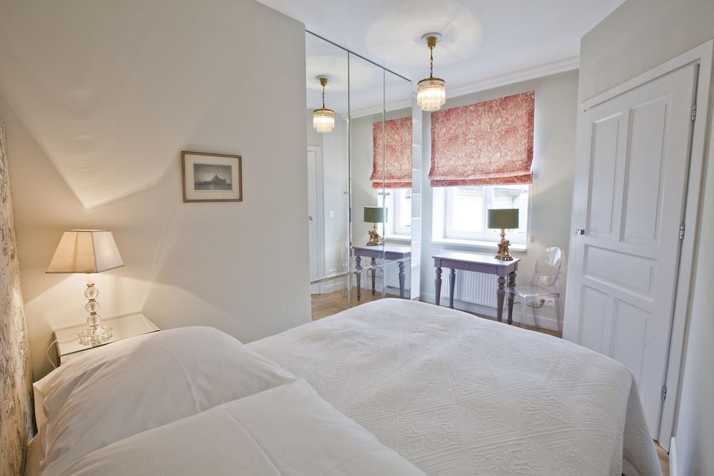 Crystal Suites Chez Helena Cracovia Exterior foto