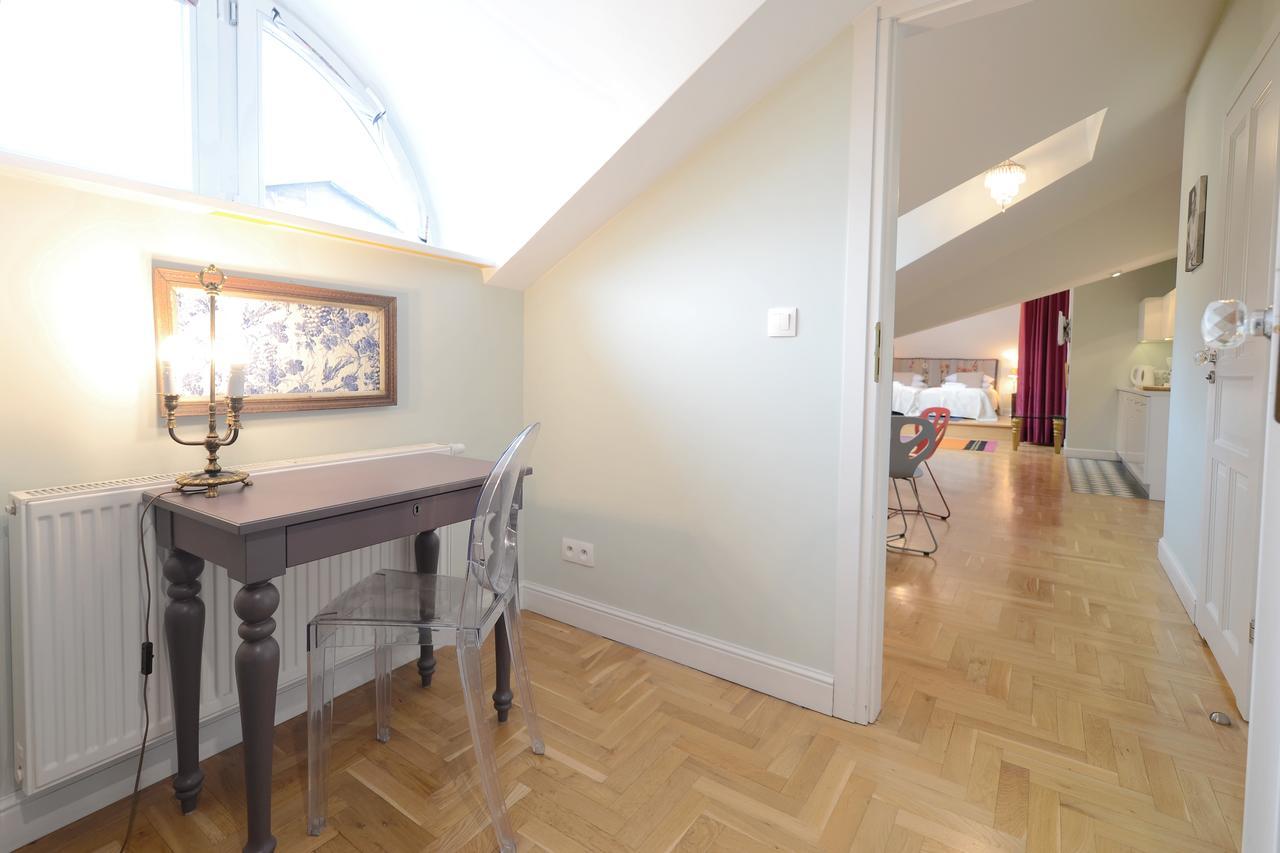 Crystal Suites Chez Helena Cracovia Exterior foto